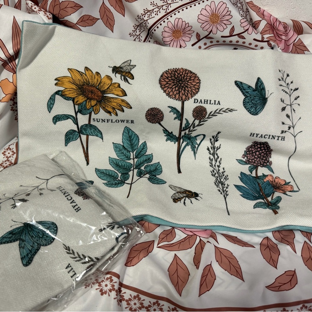Floral Botanical Pillowcase Set